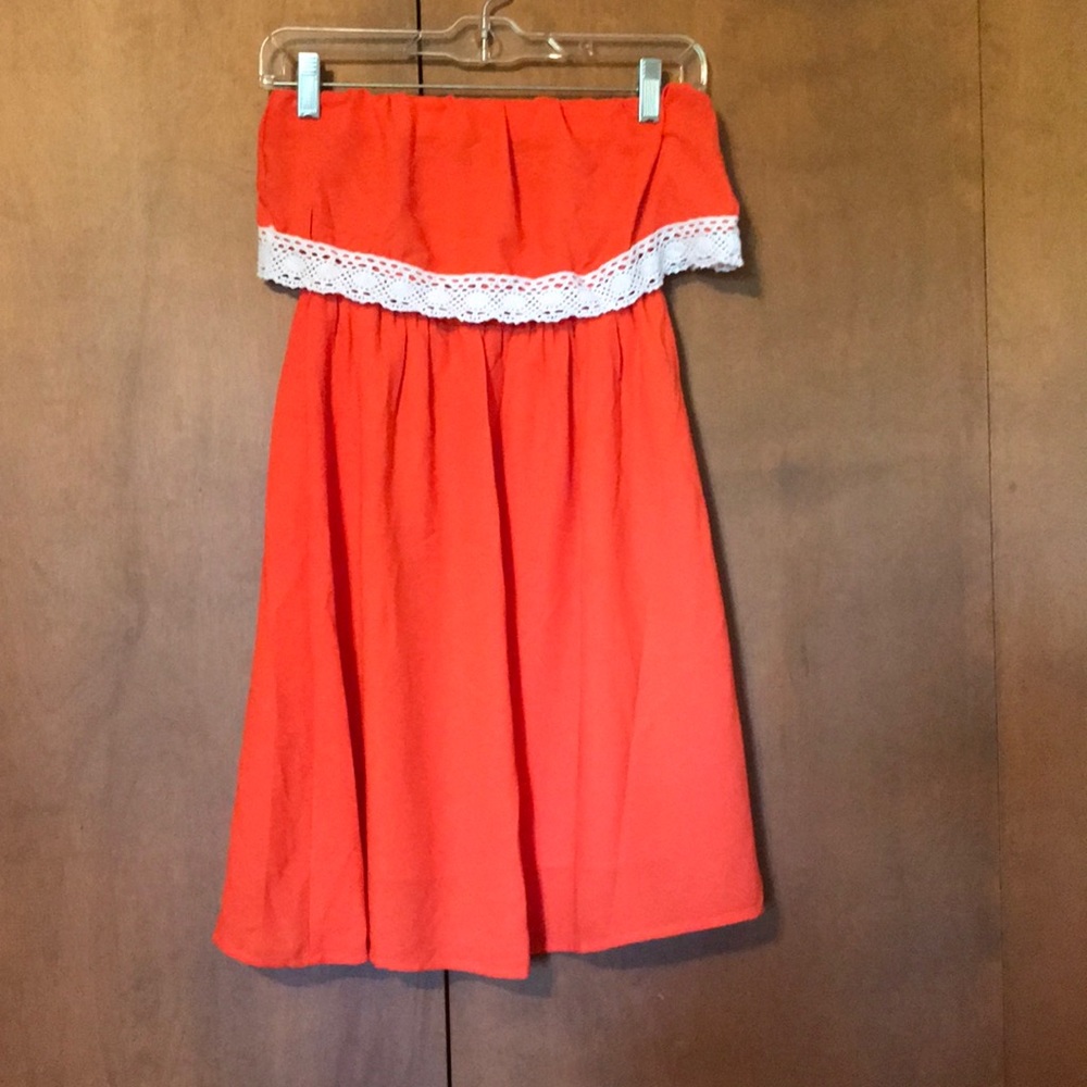 Strapless dress
